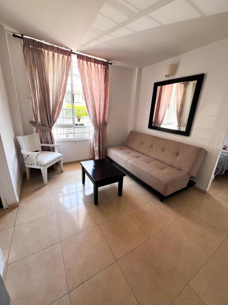 Edificio Vegas Apto Privado A 15 Min De Clinica Valle Del Lili Y Univalle A 5 Min De Unicentro Appartement